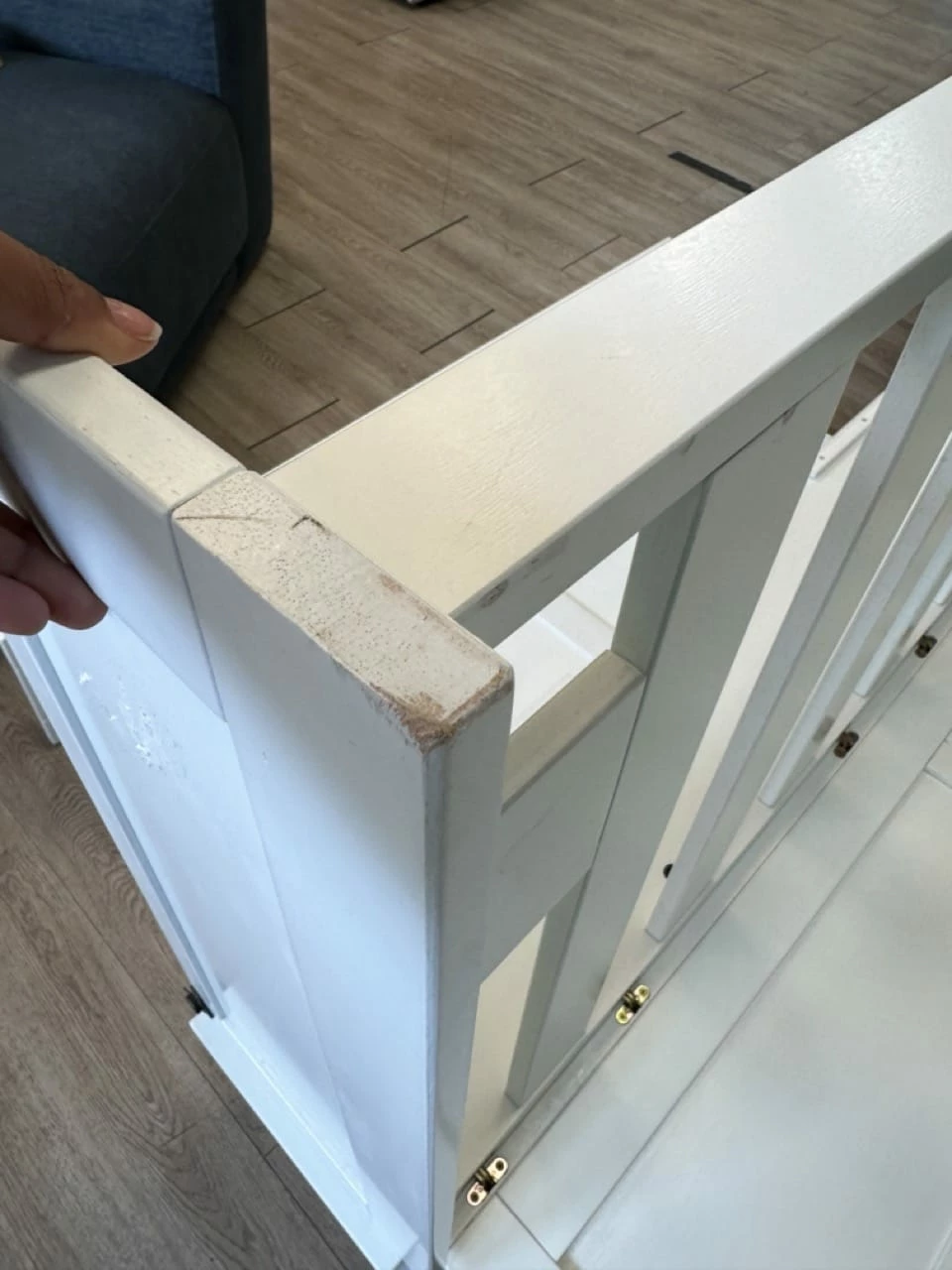 Floor Sample Clover Queen Murphy Cabinet Bed White 8 Floor Sample Clover Queen Murphy Cabinet Bed White - Image 6