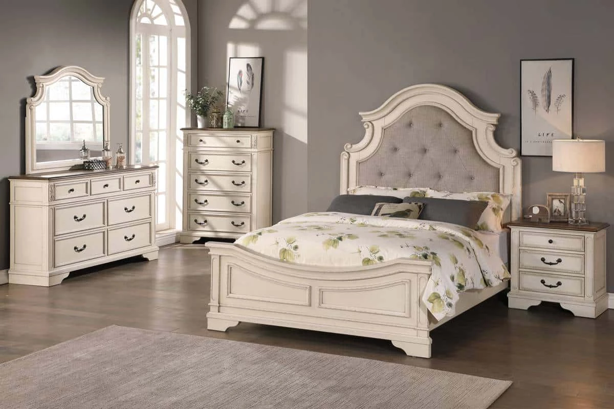 F9579 White Wood Bed 3 F9579 White Wood Bed