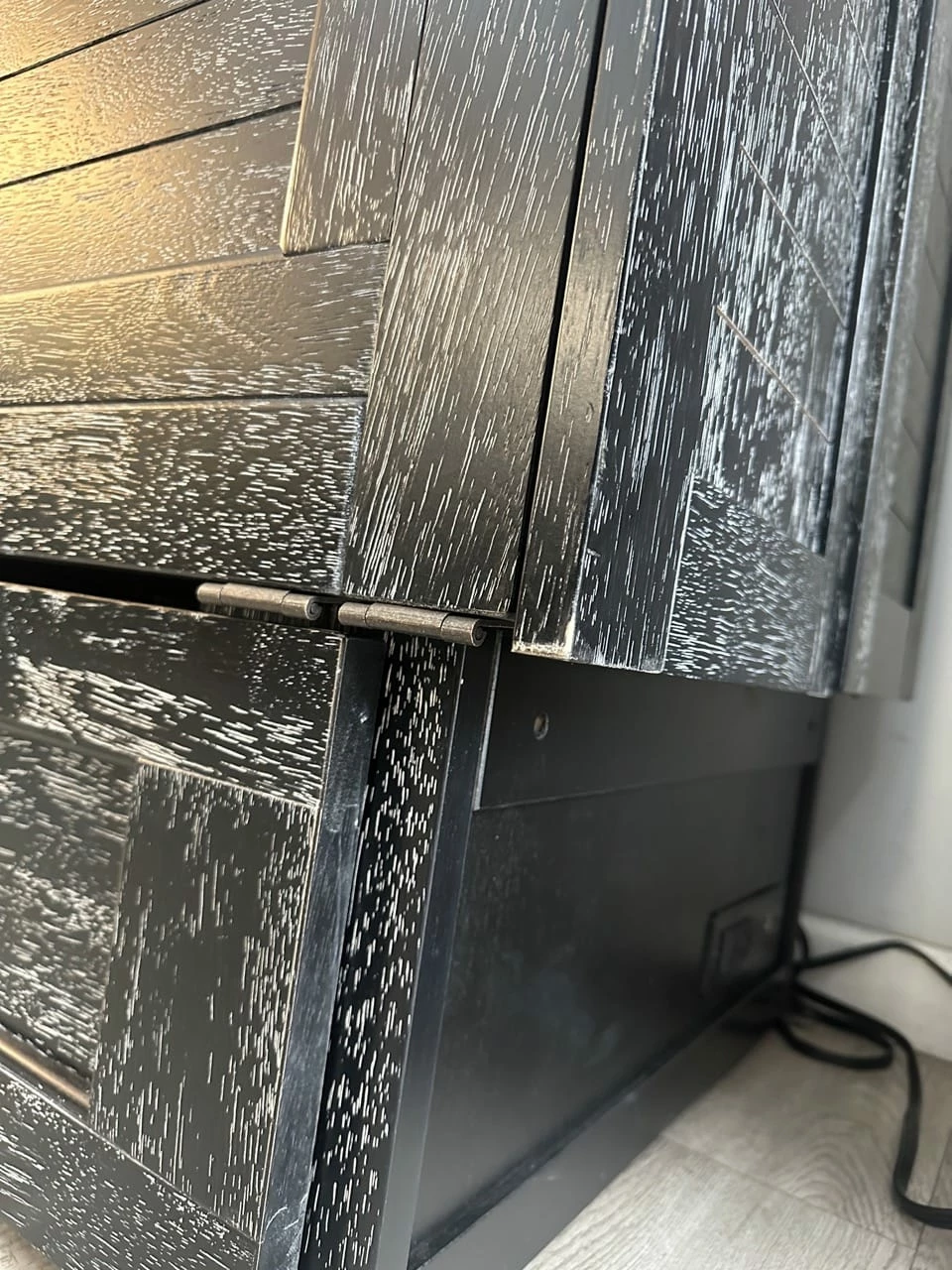 Floor Sample Poppy Blizzard Queen Murphy Cabinet Bed 4 Floor Sample Poppy Blizzard Queen Murphy Cabinet Bed - Image 2