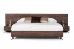 Nova Domus Brooklyn Italian Modern Walnut Nightstand -WALKER EDISON Shop VIG VGACBROOKLYN NS 4