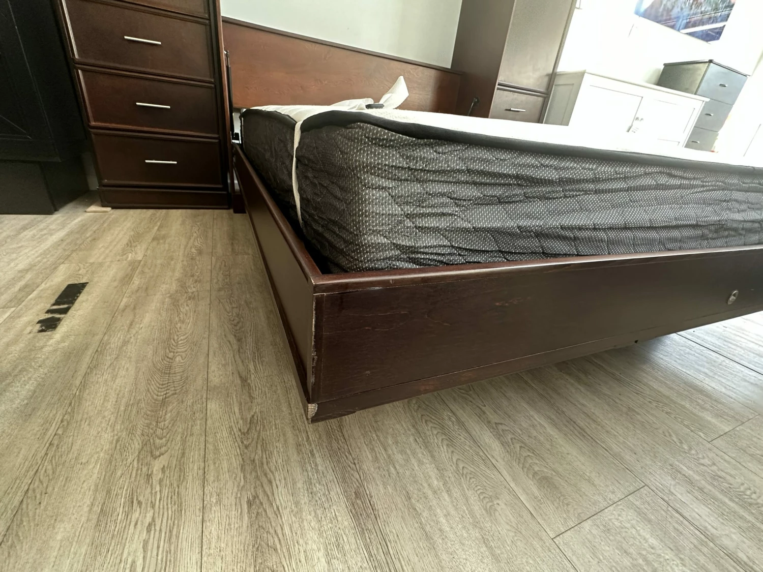 Floor Sample Heritage Birch Vertical Wall Bed 8 Floor Sample Heritage Birch Vertical Wall Bed - Image 6